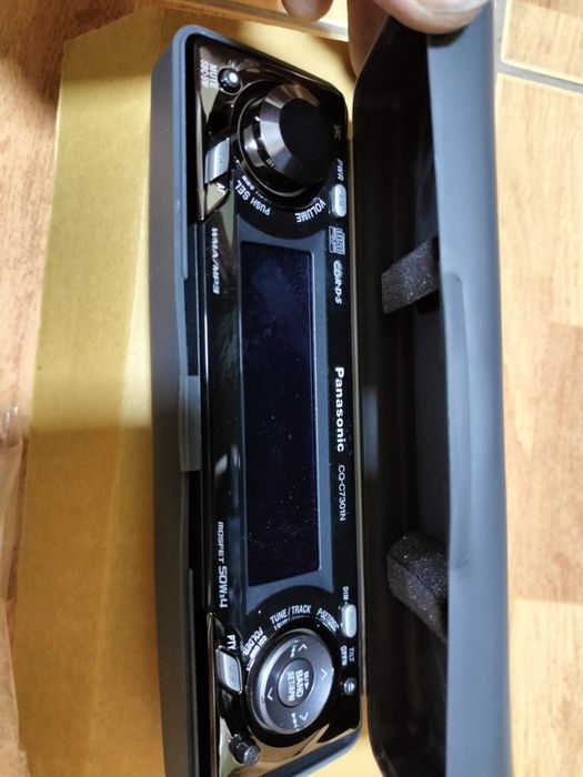 Автомагнитола фирменная