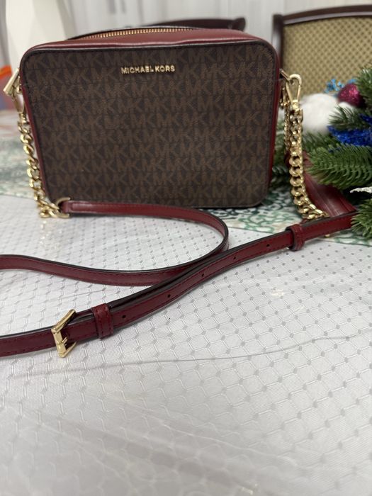 Сумка кроссбоди Michael Kors