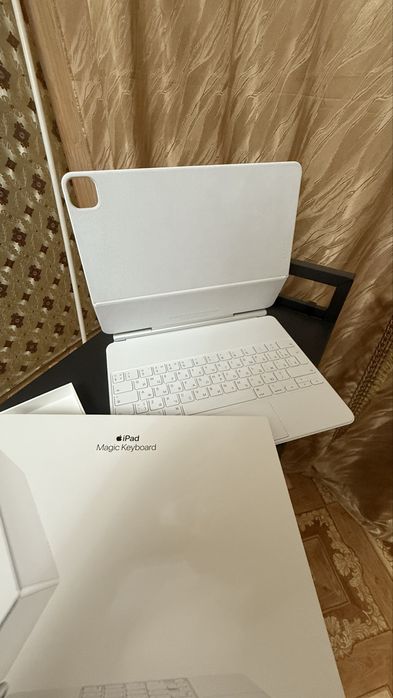 Чехол Apple для Apple iPad Pro 12.9 дюйм белый