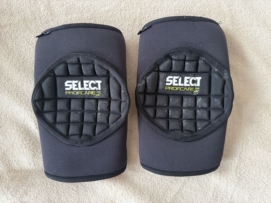 Genunchiere Select