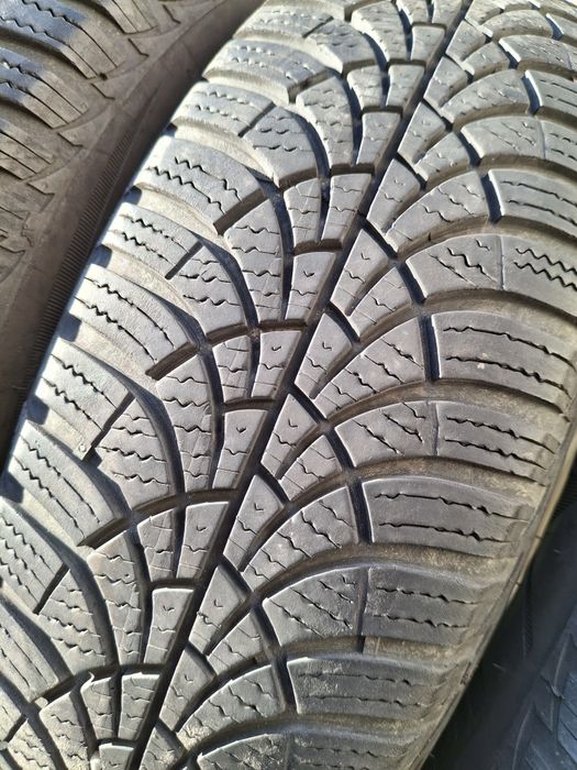 4 Anvelope de iarnă 175 70 r14 Goodyear