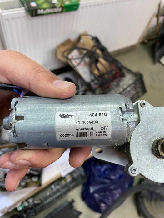 Motoare 12 - 24 -36 volti second