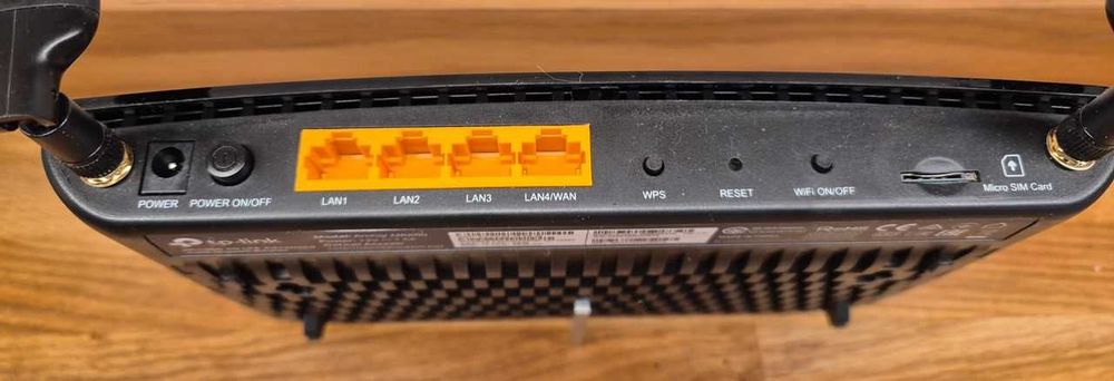 Рутер TP-Link Archer MR 600 със слот за СИМ карта