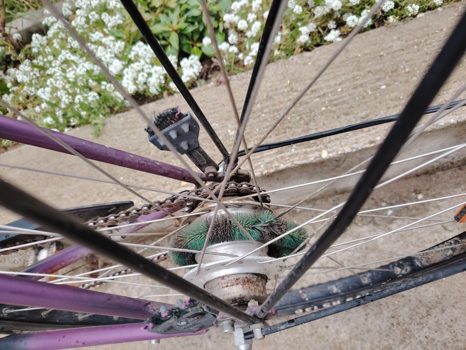 Bicicleta cu vitezele în butuc