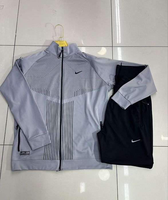 Veste și treninguri copii