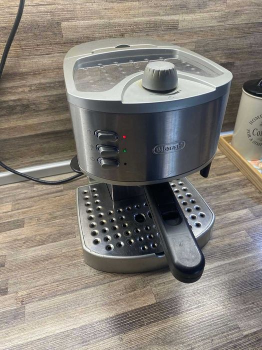 Кафемашина Delonghi с капучино система