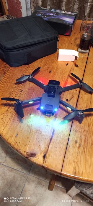Продавам дрон AE3 PRO MAX