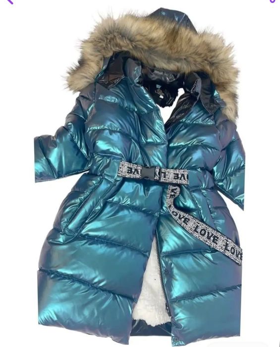 Продаётся новая куртка