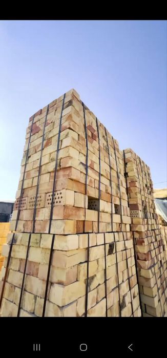 Pishgan Teshikli termo g'isht