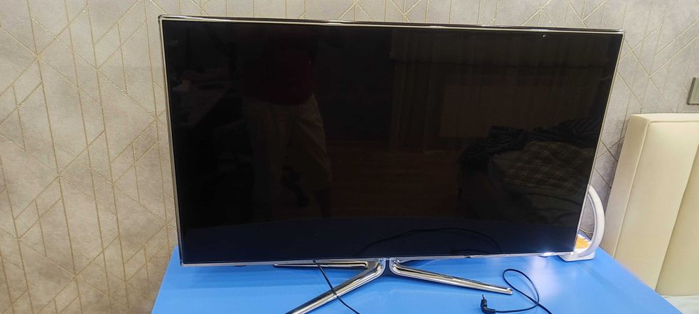 Телевизор самсунг