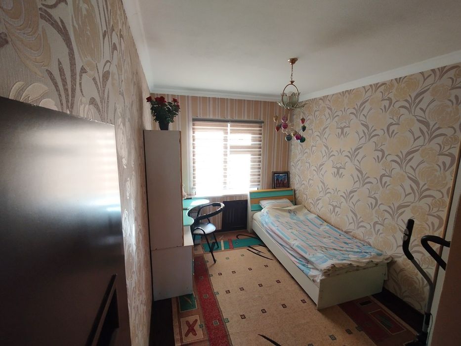 Кибрай тумани салар шахарчаси селекция 4 хона квартира