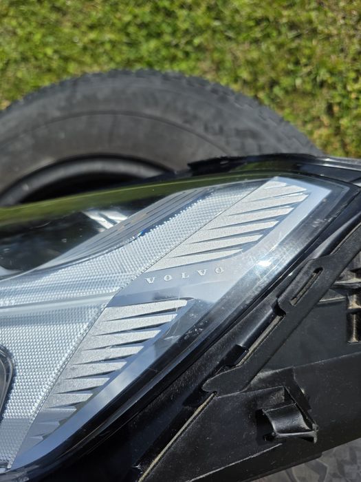 Far stanga Volvo XC60 FULL Led 2018-2020(cu defecte)