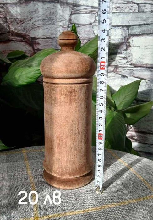 Разни дървени сувенири, рамки