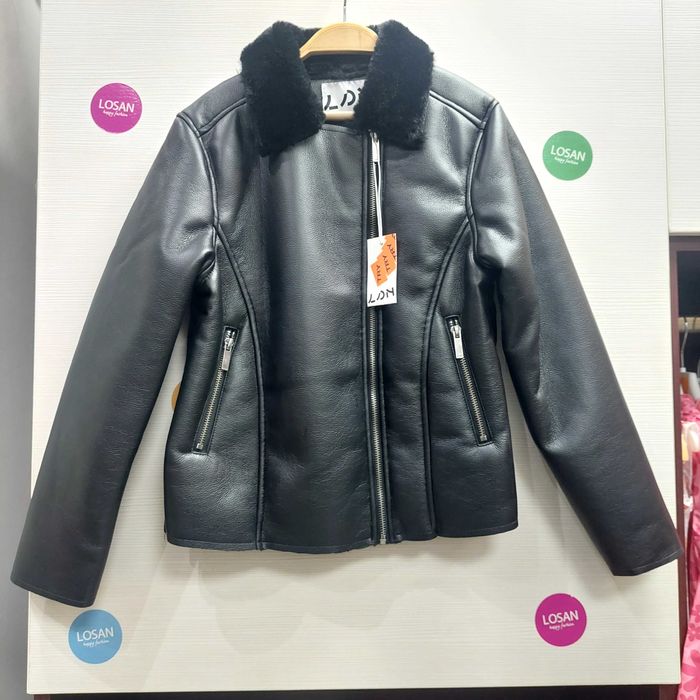 Яке за момиче на Лосан