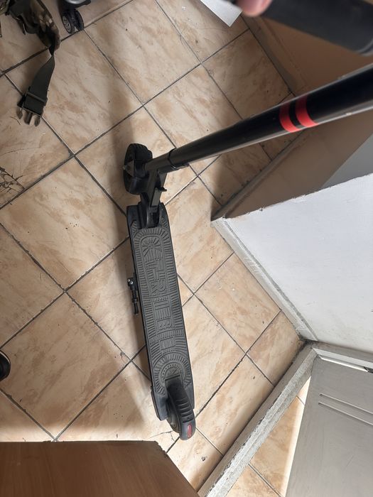 Электросамокат Tribe