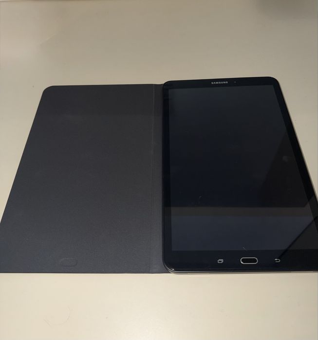 Samsung Galaxy Tab A 10.1 (2016), modelul SM-T585