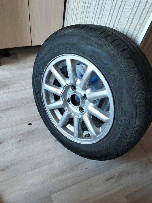 Продам колесо в сборе Ауди 80б4  новый