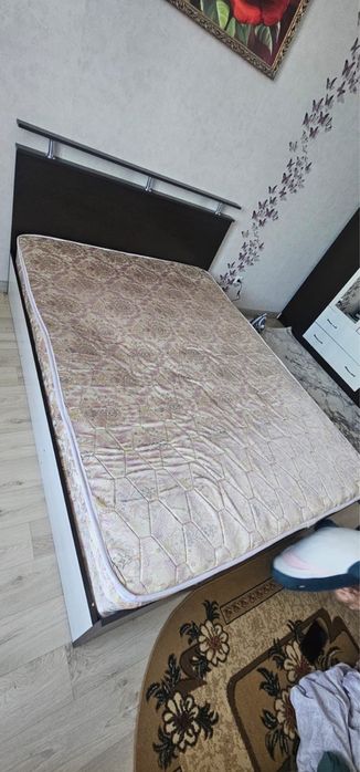 отдам даром кровать 150 на 200