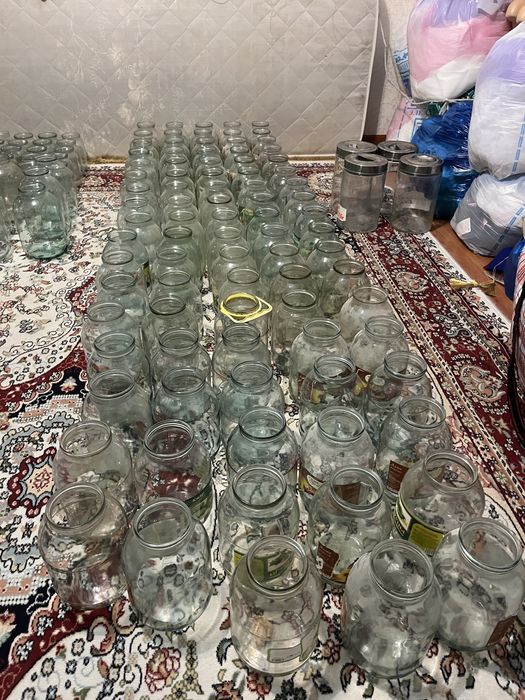 Банка   1литр -70тг-23штук , 2литр-170тг-88штук ,  3литр-210тг-7штук.