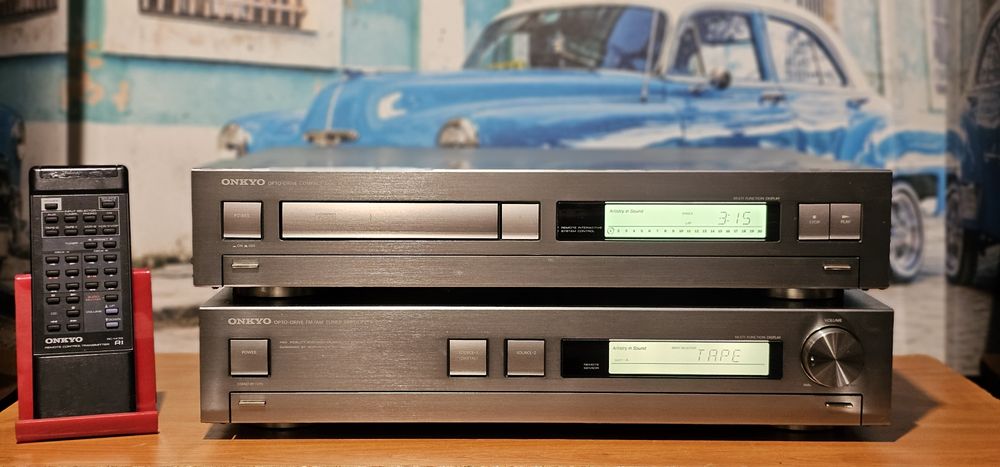 Amplificator statie amplituner receiver Onkyo R 200 și cd player C 200