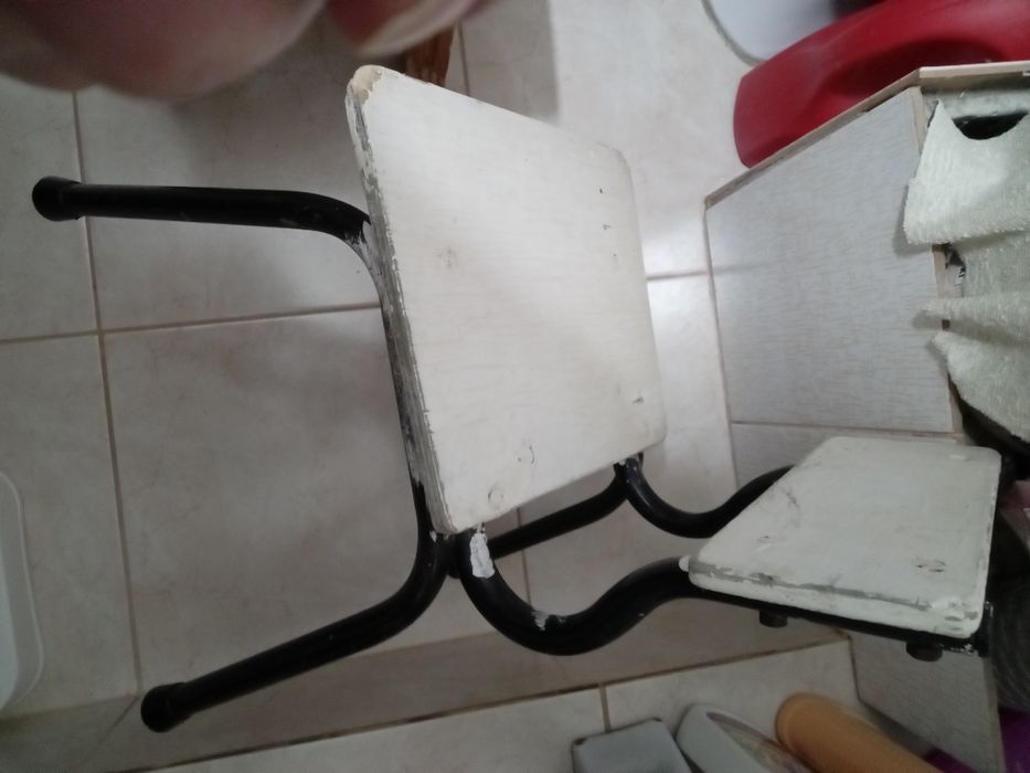 Продам  стульчик.