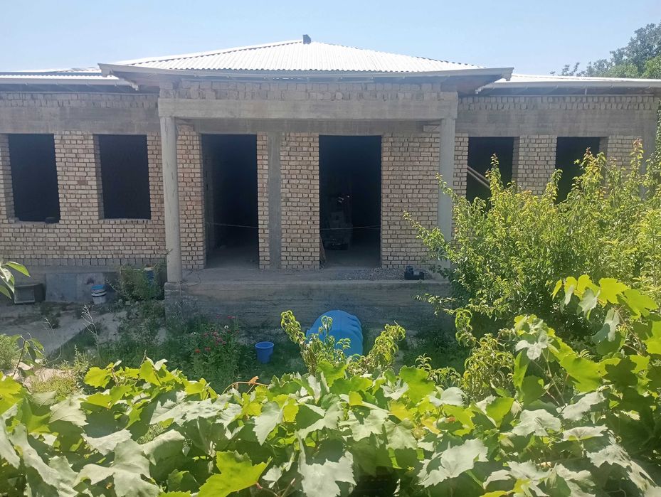 Uchaska sotiladi srochna yana kelishamiz