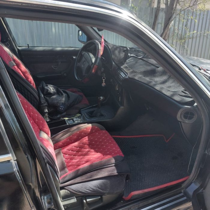 Продаеться BMW E34