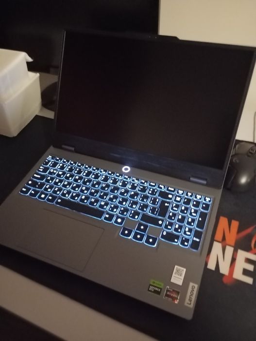 Леново LoQ 15 Геймърски лаптоп