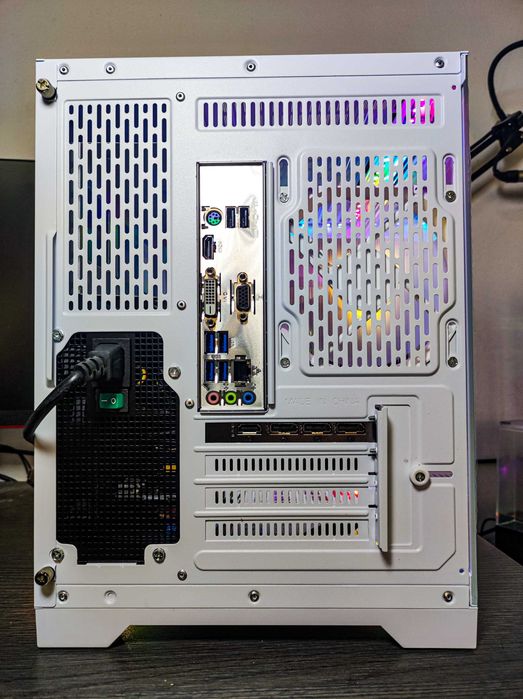 Нов! Ryzen 7 5700X, RTX 5060, 16GB RAM, 1TB SSD Nvme