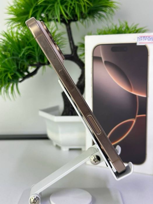 Iphone 16 pro | 256 gb |