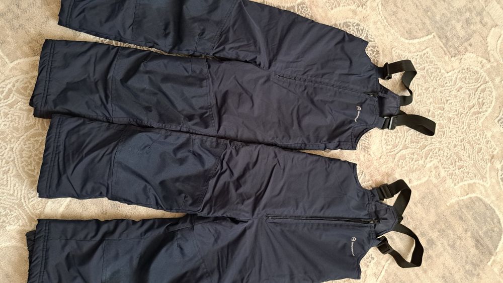 Продам детские вещи