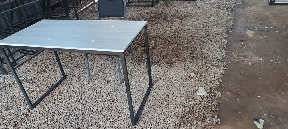 Стол лофт парта продаётся, stol loft parta sotiladi  120/60/72