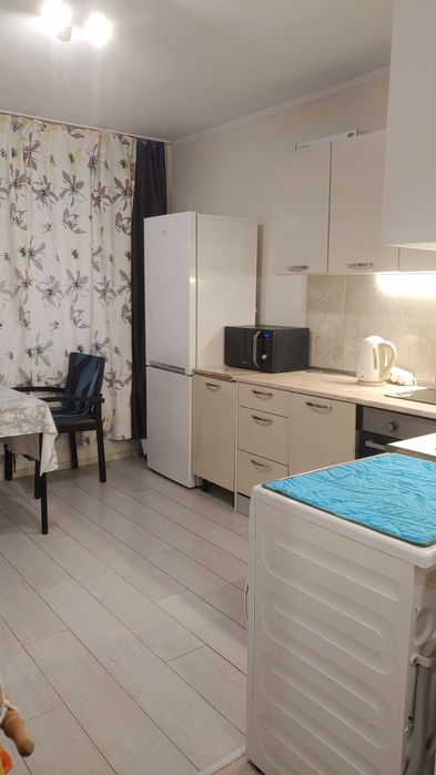 Дава се под наем Едностаен апартамент в Варна, Погреби - 33 кв.м за 367.2 € - Снимка #4