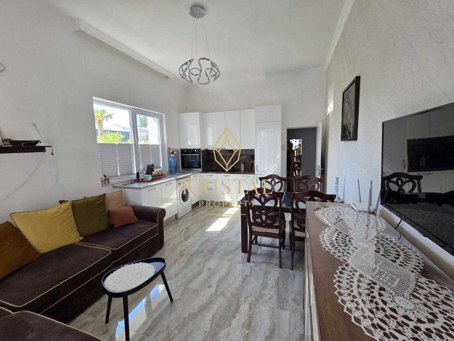 Продава се Двустаен апартамент в к.к. Слънчев бряг - 67 кв.м за 1583 €/кв.м - Снимка #1