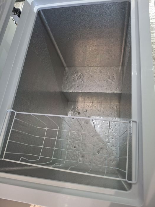 Продам морозилку