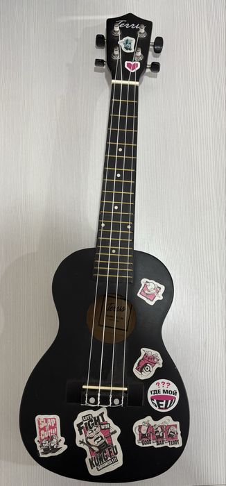 Укулеле terris бу