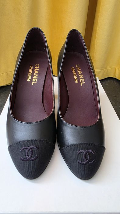 Pantofi cu toc Chanel
