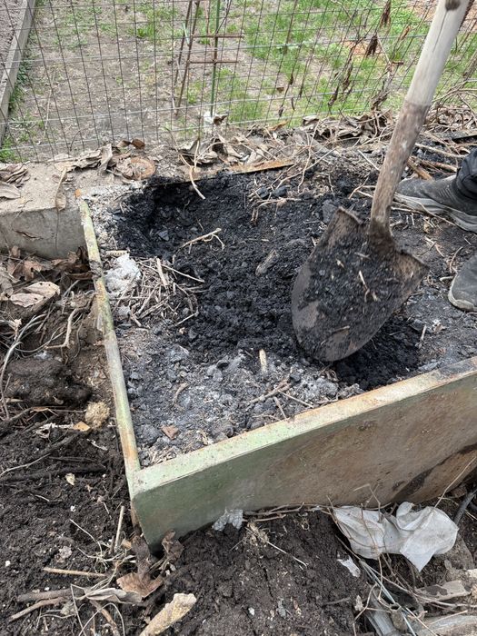 Уголь старый срочно