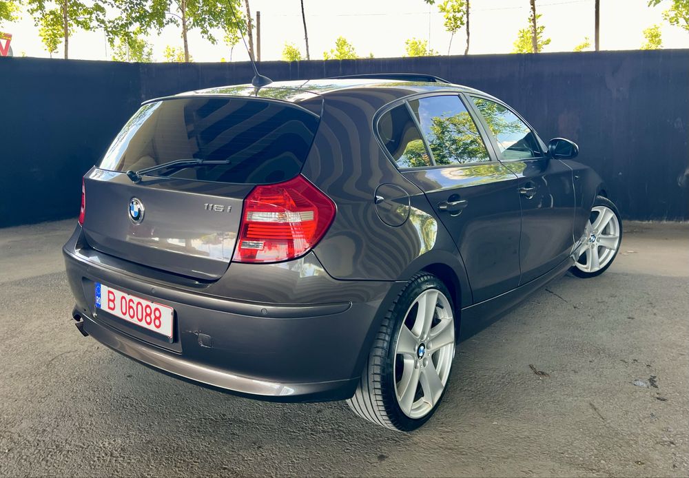 BMW 1 Series 2009 — imagine 2