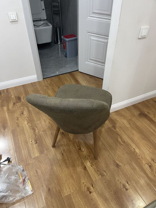 Продам стулья 6 шт