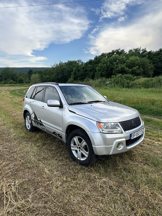 Suzuki Grand Vitara 2.7 V6