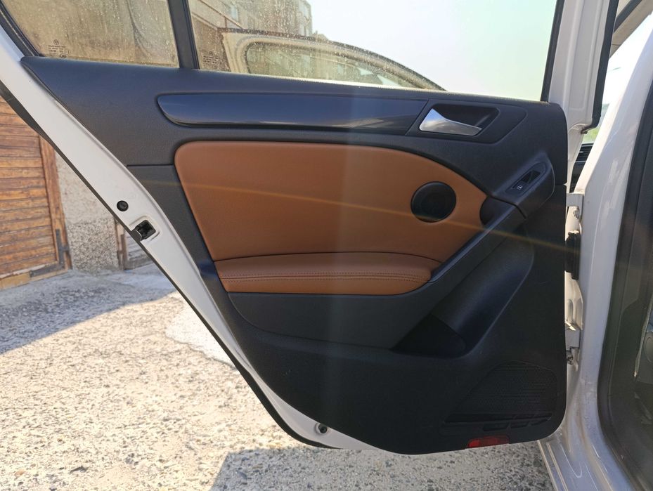 Кожен салон за ГОЛФ 6 с подгрев