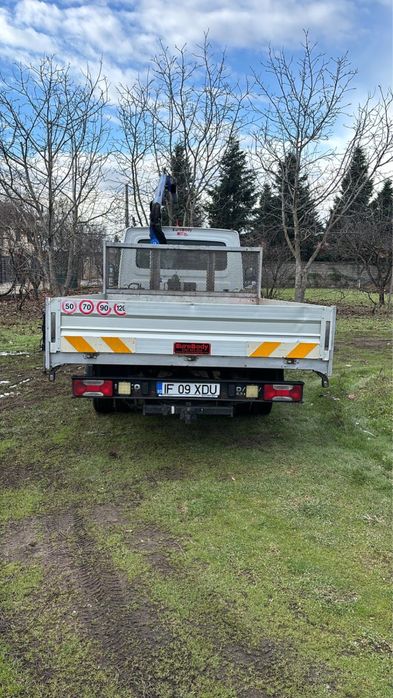 Iveco Daily 35C10 cu Macara