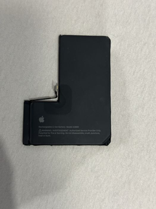 Оригинальная Батарея-аккамулятор для айфон 14 про