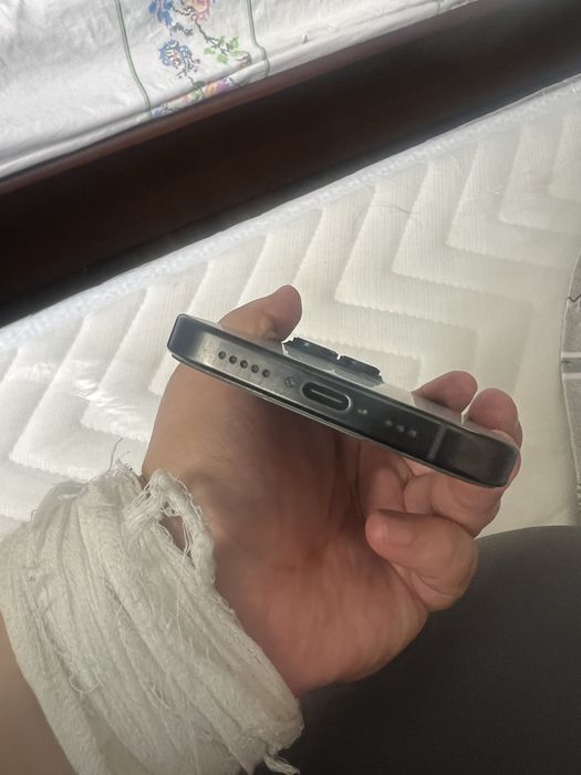 Iphone 16 pro 128 gb