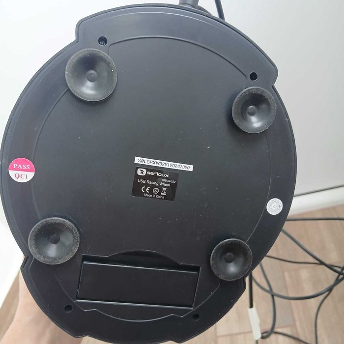 Volan Gaming Serioux SRXW-02V cu Pedale, USB, Funcțional