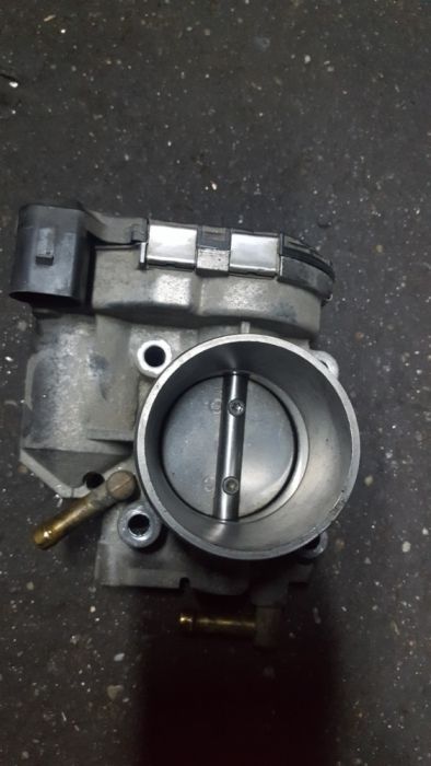 Clapeta acceleratie vw golf 4 bora Lupo 1.4 1.6fsi cod motor BAD 81KW