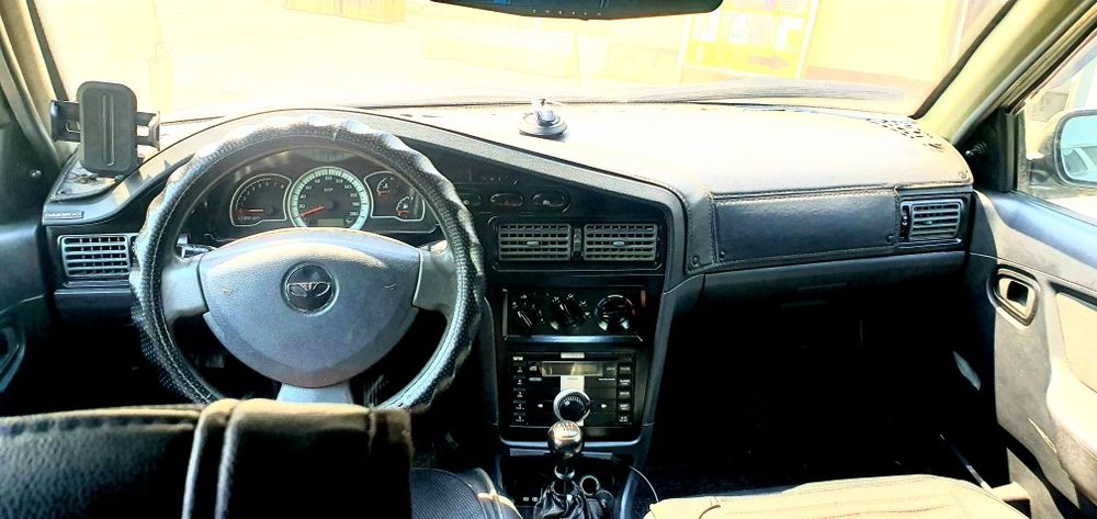 Sotiladi 1.6 malumot telda