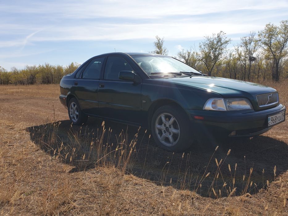 Продам volvo s40