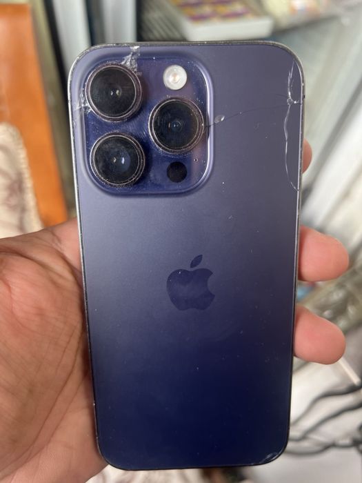 Iphone 14 pro 256 400$